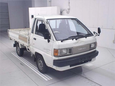 TOYOTA TOWN ACE