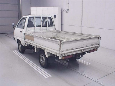 TOYOTA TOWN ACE