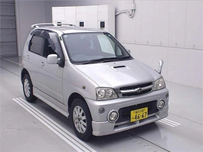 DAIHATSU TERIOS KID