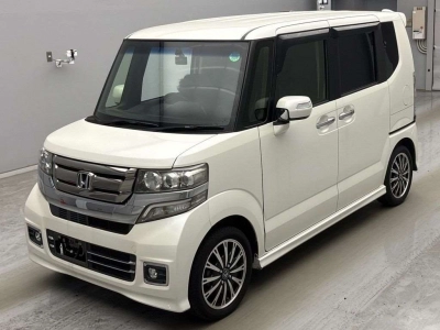 HONDA N BOX CUSTOM