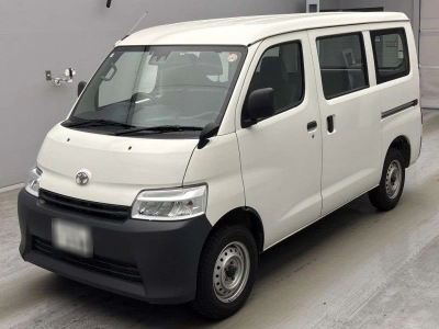 TOYOTA TOWN ACE VAN