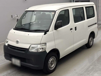 TOYOTA TOWN ACE VAN