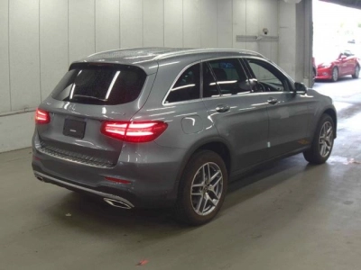MERCEDES BENZ GLC