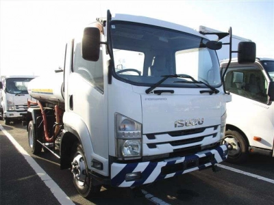 ISUZU FORWARD