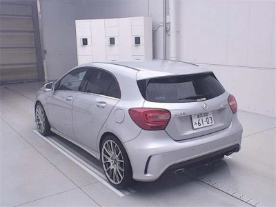 MERCEDES BENZ A CLASS