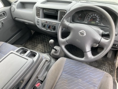 NISSAN CARAVAN