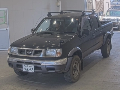 NISSAN DATSUN