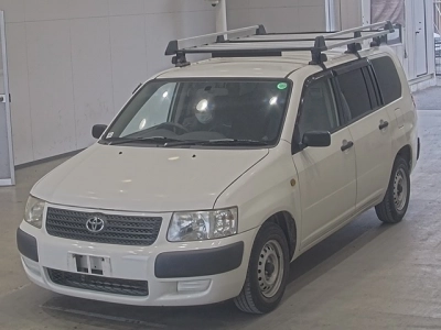 TOYOTA SUCCEED VAN
