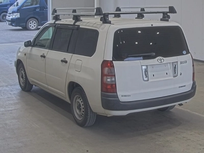 TOYOTA SUCCEED VAN