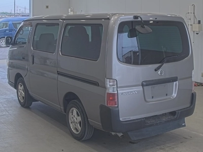 NISSAN CARAVAN