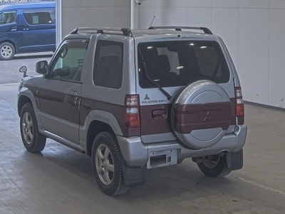 MITSUBISHI PAJERO MINI