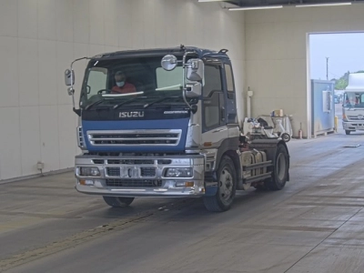 ISUZU GIGA