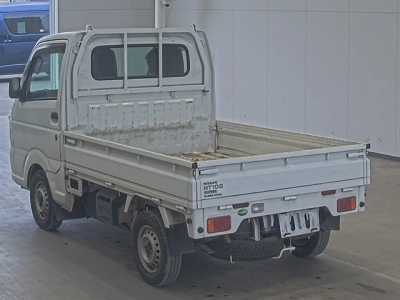 NISSAN NT100 CLIPPER