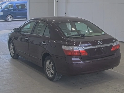 TOYOTA PREMIO