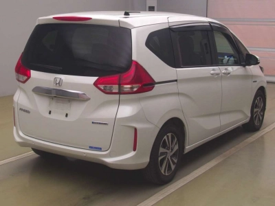 HONDA FREED HYBRID