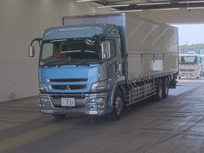 MITSUBISHI FUSO SUPER GREAT