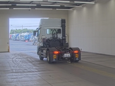 MITSUBISHI FUSO SUPER GREAT