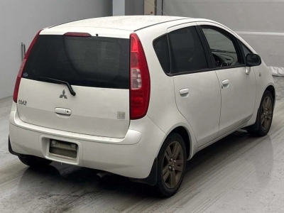 MITSUBISHI COLT