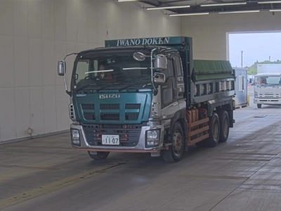 ISUZU GIGA