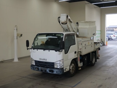 ISUZU ELF