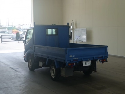 TOYOTA DYNA