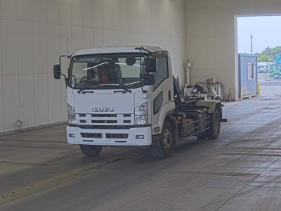 ISUZU FORWARD