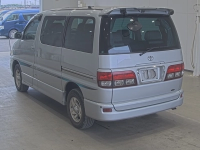 TOYOTA REGIUS