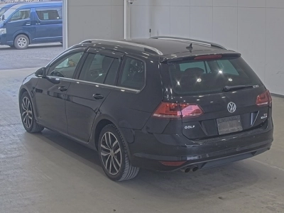 VOLKSWAGEN GOLF VARIANT