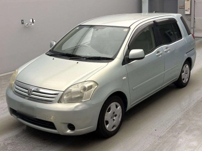 TOYOTA RAUM