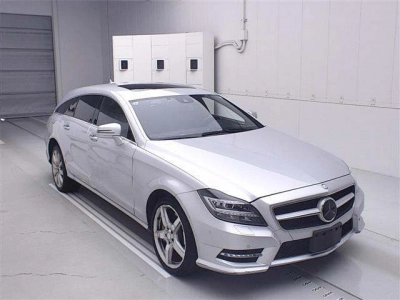 MERCEDES BENZ CLS SHOOTING BRAKE