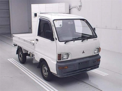 MITSUBISHI MINICAB