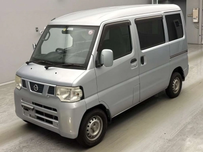 NISSAN NV100 CLIPPER