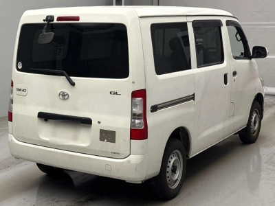 TOYOTA TOWN ACE VAN