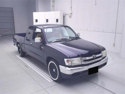 TOYOTA HILUX PICK UP