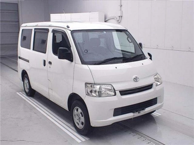 TOYOTA TOWN ACE
