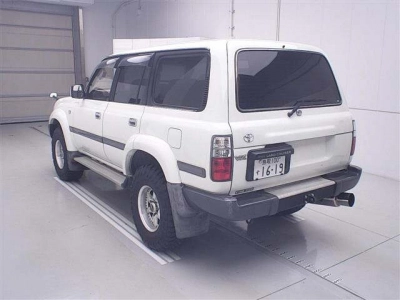 TOYOTA LAND CRUISER 80