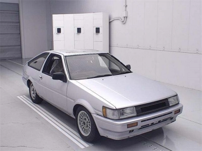 TOYOTA COROLLA LEVIN