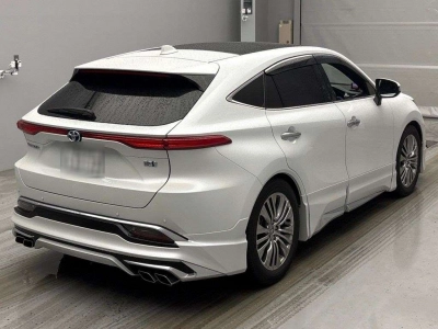 TOYOTA HARRIER HYBRID