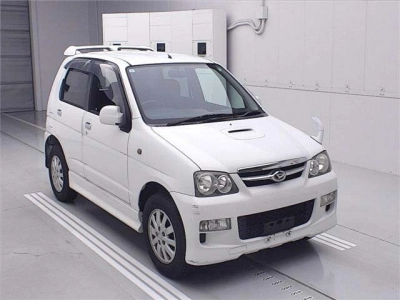 DAIHATSU TERIOS KID