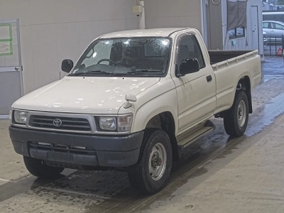 TOYOTA HILUX PICK UP