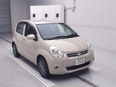 TOYOTA PASSO