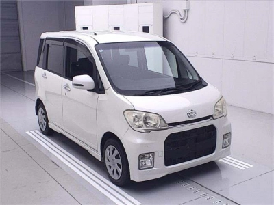 DAIHATSU TANTO EXE