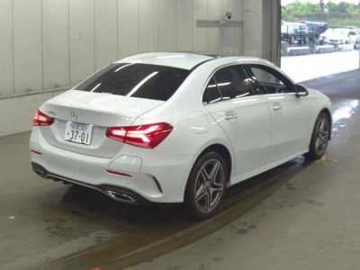 MERCEDES BENZ A CLASS