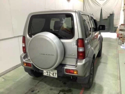 SUZUKI JIMNY SIERRA