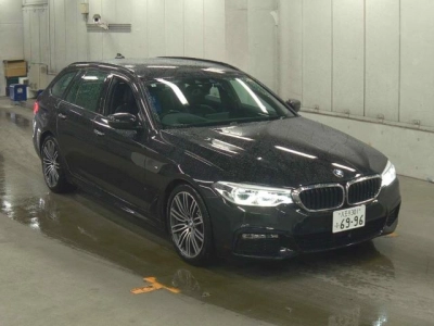 BMW 5 SERIES