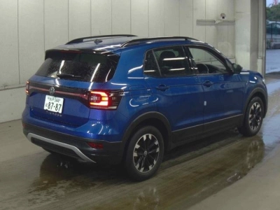 VOLKSWAGEN T-CROSS