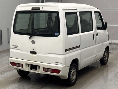 NISSAN NV100 CLIPPER