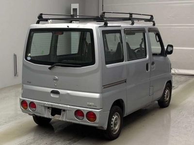 NISSAN CLIPPER VAN