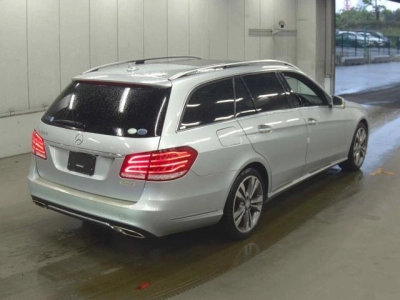 MERCEDES BENZ E CLASS STATION WAGON