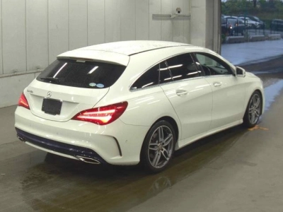 MERCEDES BENZ CLA SHOOTING BRAKE